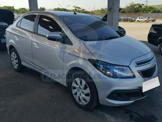 LOTE 009 - CHEVROLET PRISMA LT 2016