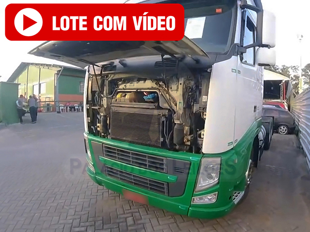 LOTE 006 - Volvo FH 460 2015