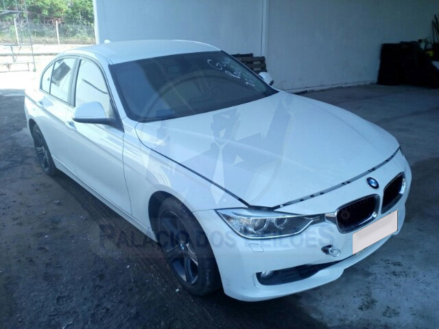 LOTE 002 - BMW 320i ActiveFlex 2015