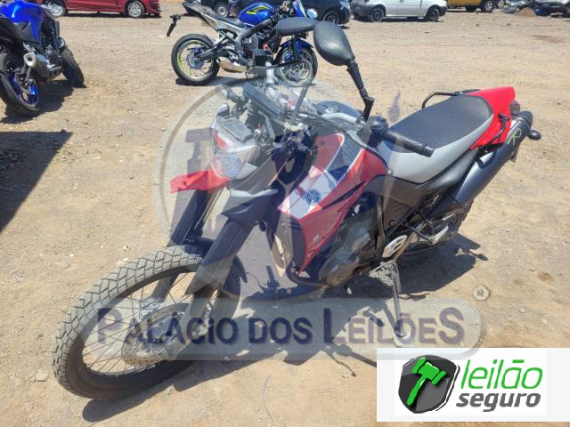 LOTE 001/XT 660R 