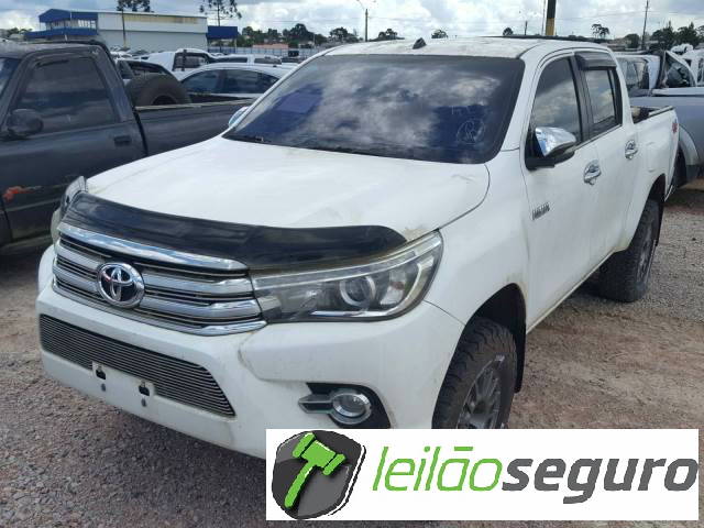 LOTE 001 TOYOTA HILUX CD 2016