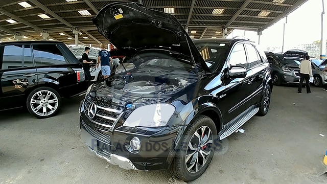 LOTE 020 - Mercedes-Benz ML 63 AMG 6.2 V8 2009